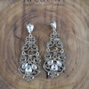 Cercei lungi cu cristale aurii și strasuri