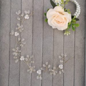 Accesoriu de păr cu flori și cristale transparente