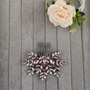 Pieptăn elegant cu cristale colorate