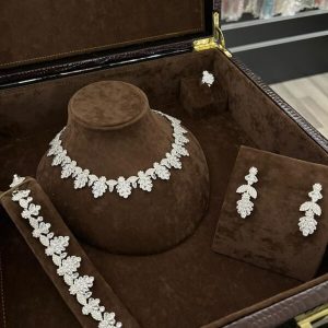 Set pentru mirese cu colier, cercei, bratara si inel 16