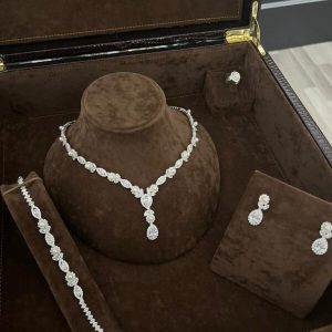 Set pentru mirese cu colier, cercei, bratara si inel 23