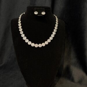 Set colier si cercei cu zirconiu argintiu - 106