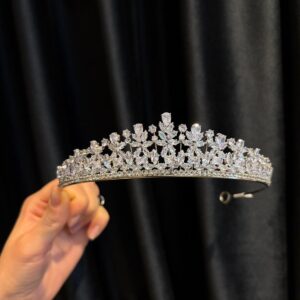 Coronita argintie pentru mirese cu zirconiu - 1752