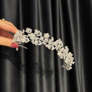 Diademă argintie cu perle și zirconiu - 3500