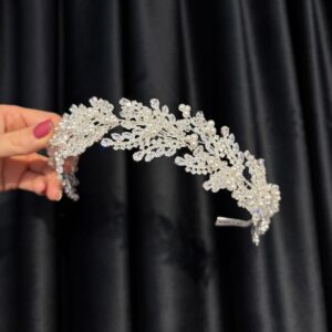 Diademă argintie pentru mirese accesorizată cu perle și zirconiu  - 3501