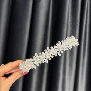 Diademă argintie cu perle și zirconiu strălucitor - 2750