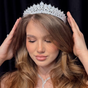 Coroană argintie accesorizată cu zirconiu - 5501