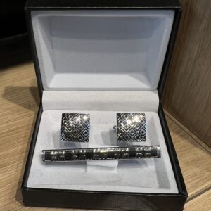 Set butoni și ac de cravata pentru mire - 03