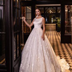 Rochie de mireasa regala, luxury tip printesa | INCELINE 010| Kreativa Bridal Iasi