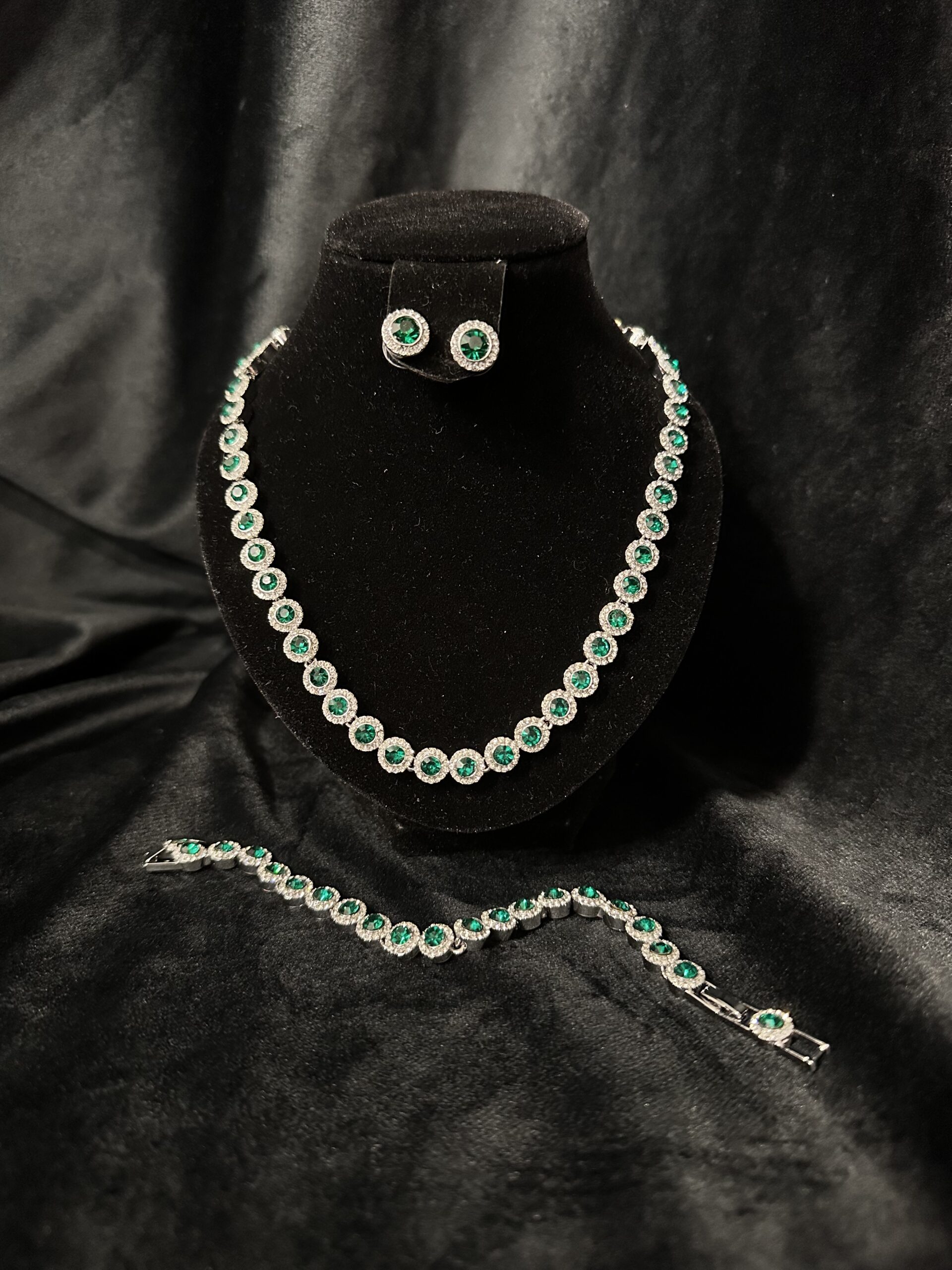 Set colier, brățară și cercei – 0225